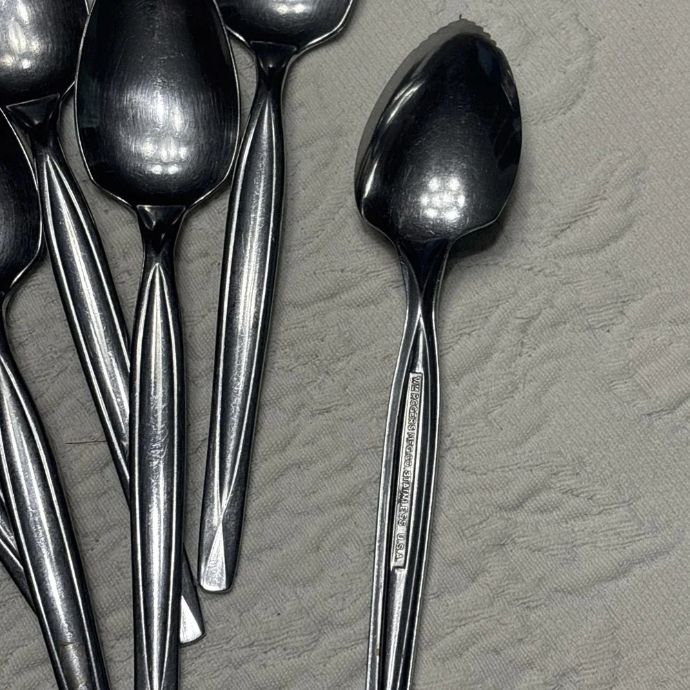 W.M. Rogers Grapefruit Spoons Flatware Set of 8